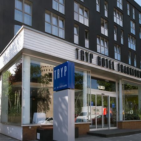 Tryp By Wyndham Frankfurt Hotel Frankfurt pe Main Exterior foto
