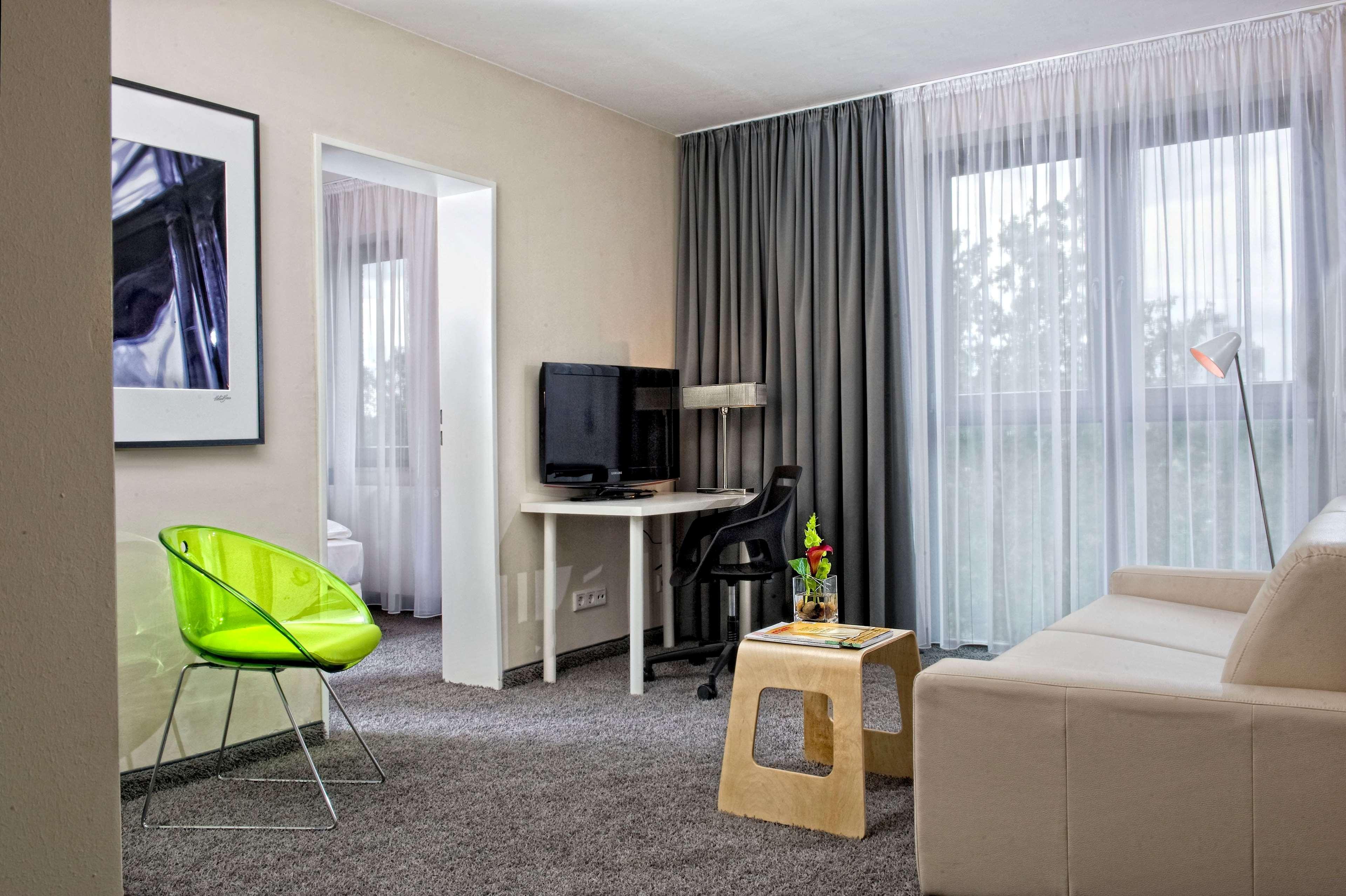 Tryp By Wyndham Frankfurt Hotel Frankfurt pe Main Cameră foto