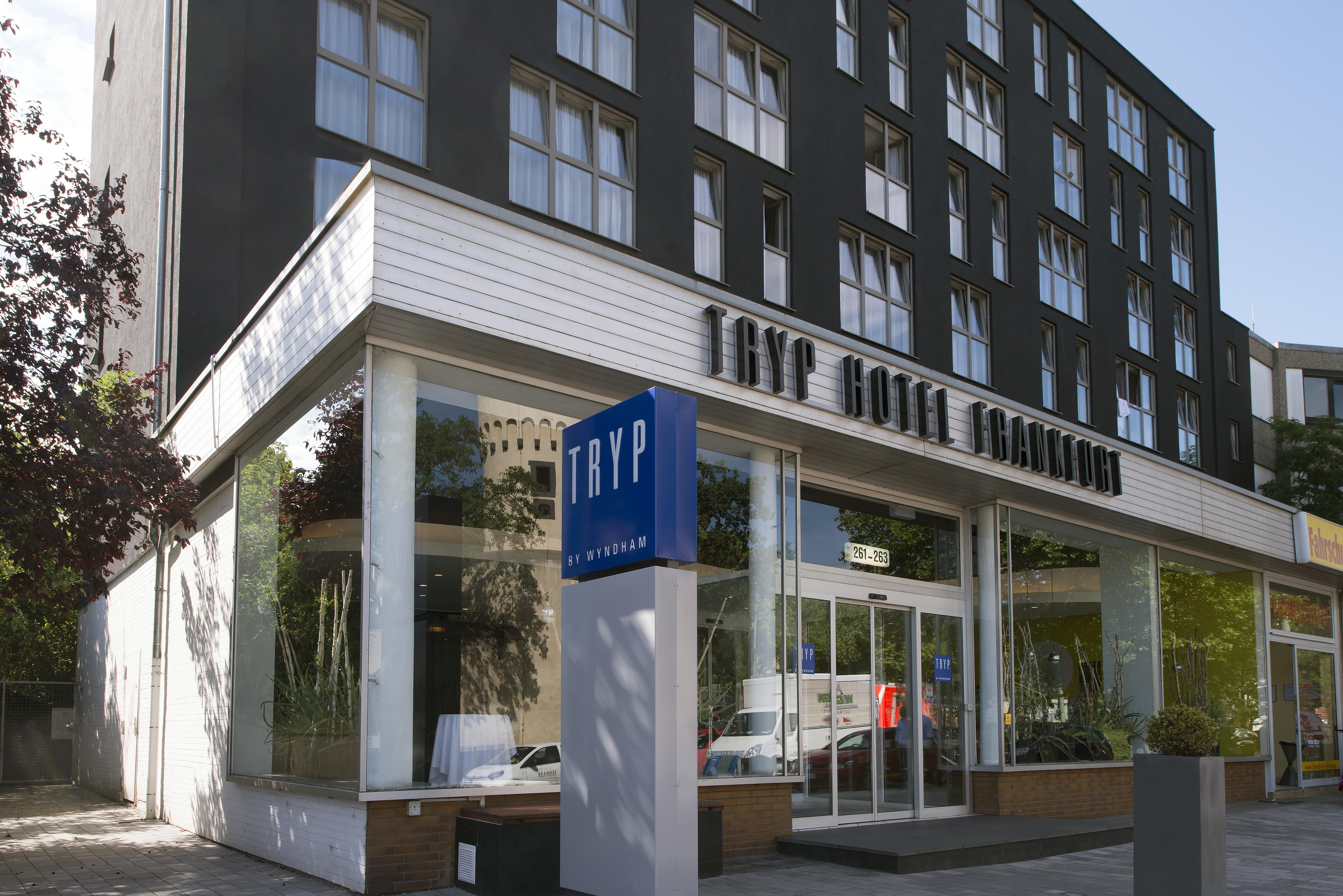 Tryp By Wyndham Frankfurt Hotel Frankfurt pe Main Exterior foto